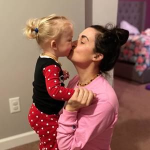 Meet your Posher, Jenn